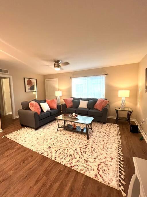 Lovely 2 Bedroom/2 Bath Houston, Heights/Galleria Eksteriør bilde