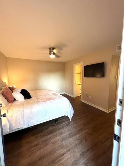 Lovely 2 Bedroom/2 Bath Houston, Heights/Galleria Eksteriør bilde