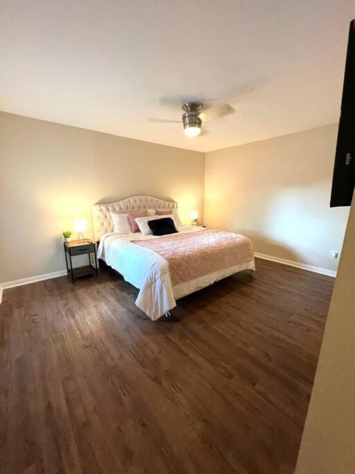 Lovely 2 Bedroom/2 Bath Houston, Heights/Galleria Eksteriør bilde